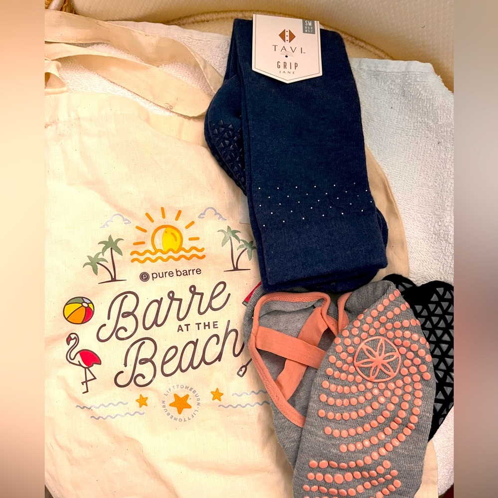 Bundle : 4 barre and Pilates items 3 NWT Purebarre